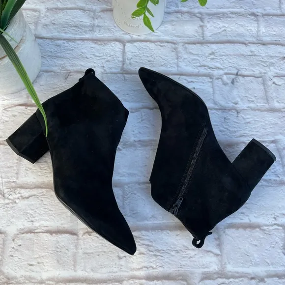 - AGL Notch bootie black Suede leather Ankle boots 36.5 Us 6.5 women,New