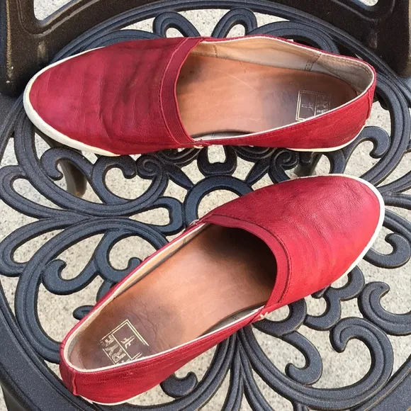 🌸 Frye Melanie Red Leather Loafers 🌸