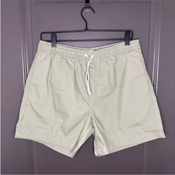 🌿 NWT Men's Weekday Zed Regular Fit Shorts | Serene Sage Green | Size M