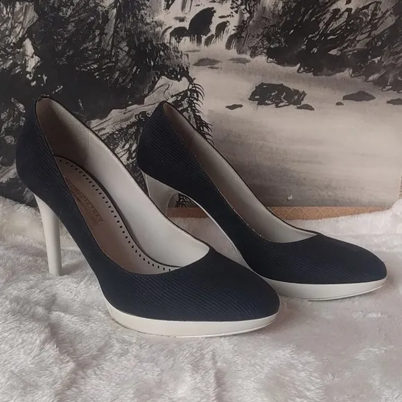 🦓 Stella McCartney Black and White Pumps 38.5