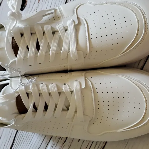 🆕️ STEVE MADDEN MEN'S JOGGER SNEAKER 🏃