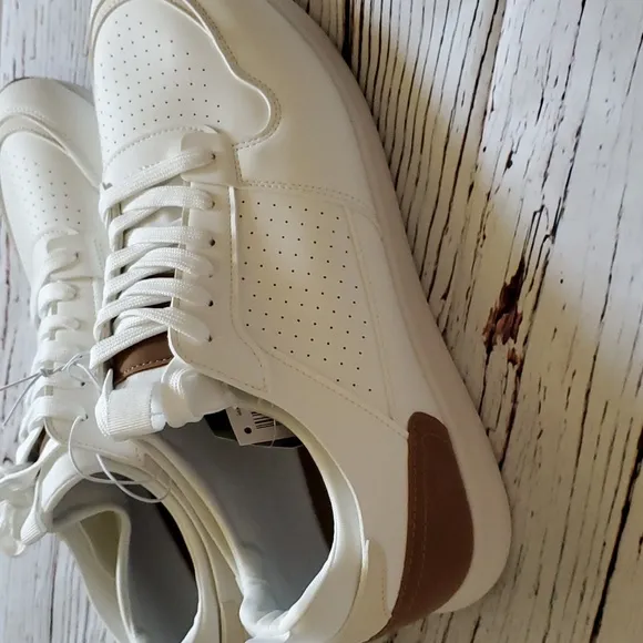 🆕️ STEVE MADDEN MEN'S JOGGER SNEAKER 🏃