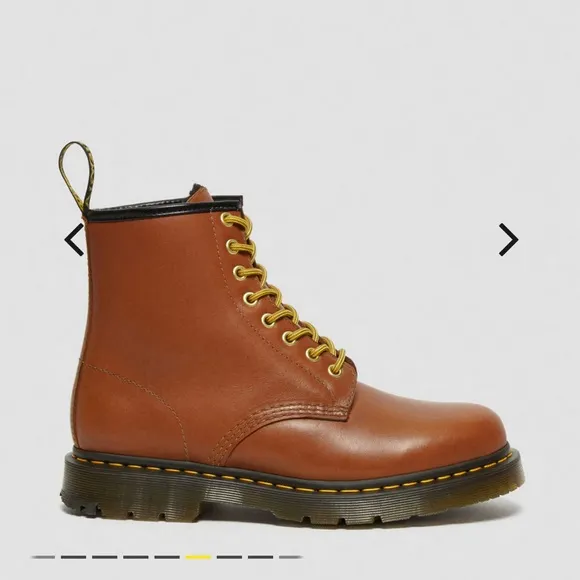1460 Dr Doc Martens WINTERGRIP LEATHER LACE UP BOOT Unisex 7 women 6 men NEW