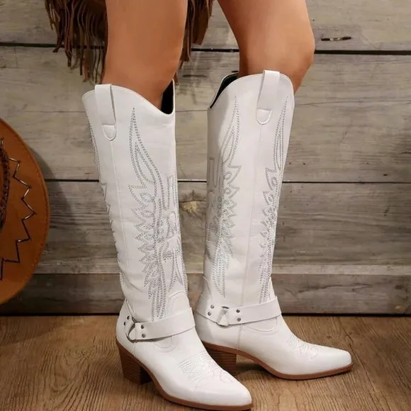 2024 New Vintage Embroidered Western Cowboy Boots, White Genuine Leather