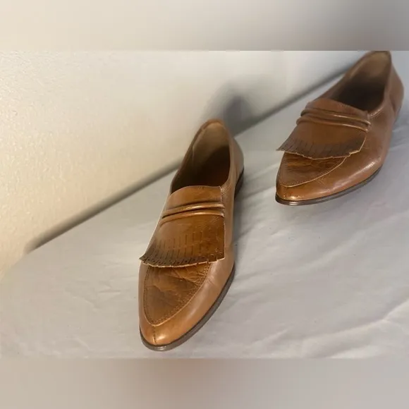 9 West~Vintage~Soft Genuine Leather Fringe Flap Loafers~Almond Toe Shape~Size 8