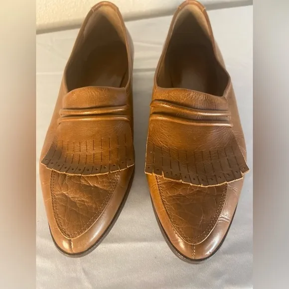 9 West~Vintage~Soft Genuine Leather Fringe Flap Loafers~Almond Toe Shape~Size 8