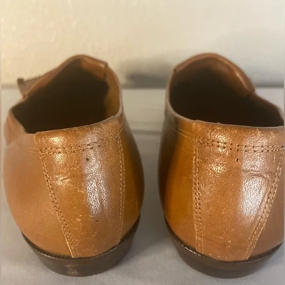 9 West~Vintage~Soft Genuine Leather Fringe Flap Loafers~Almond Toe Shape~Size 8