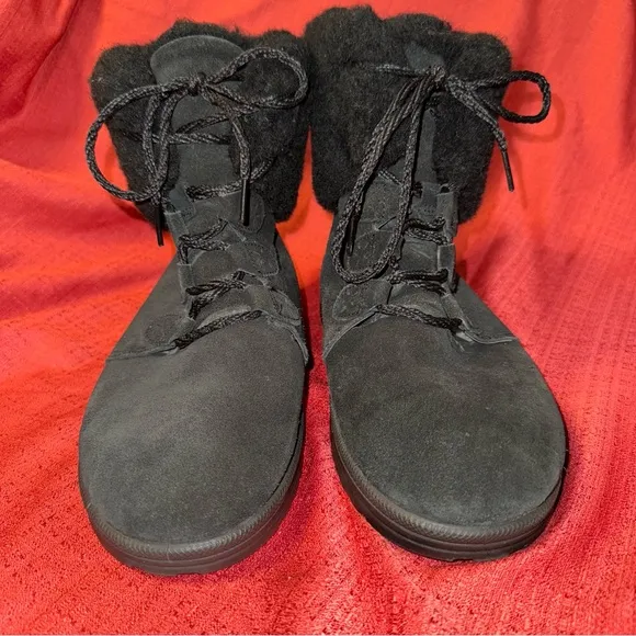 ABEO Imelda Black Suede and Shearling Ankle Boots, Women’s Size 10, EUC
