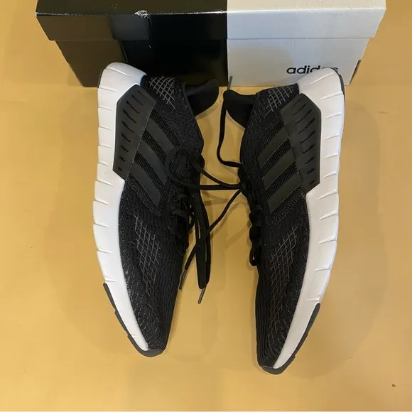 Adidas Black White Asweego CC Marathon Running Sneakers Size 9