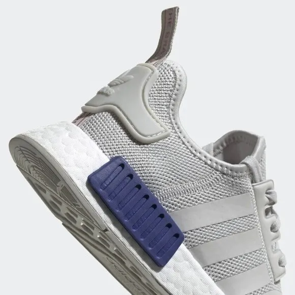 Adidas NMD_R1 J EE6674 Kids Grey One/Shock Pink Running Sneakers Shoes Size 4