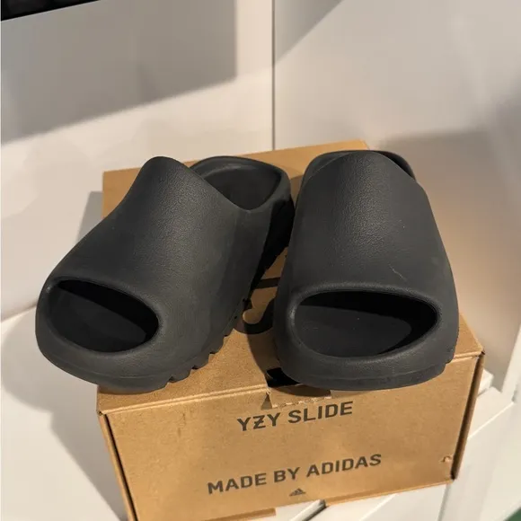 Adidas Yeezy Slide Kids Black