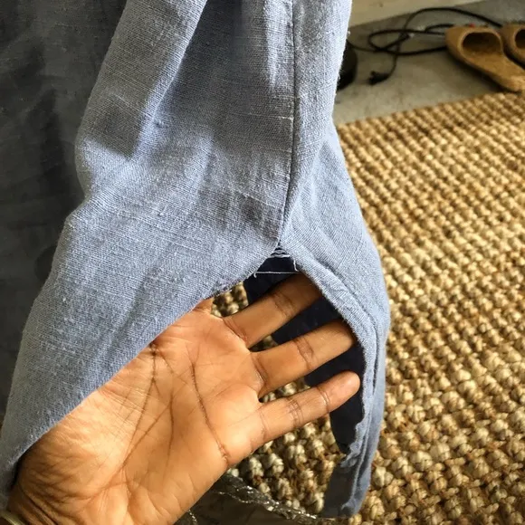 Adorable blue 💯% linen maxi skirt w/side splits