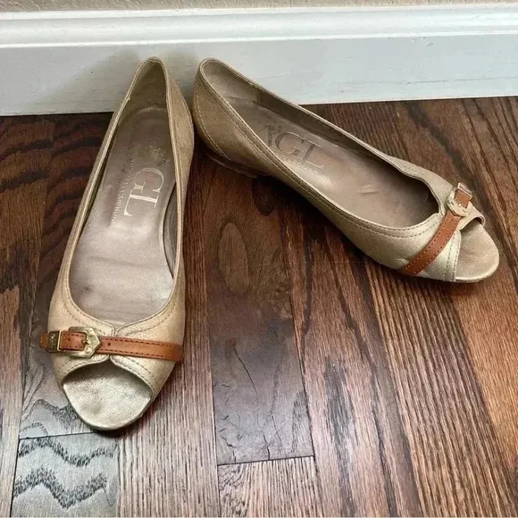 AGL  ATTILIO GUISTI LEOMBRUNI Tan Shimmer Open Toe Leather Ballet Flats 37.5/7.5