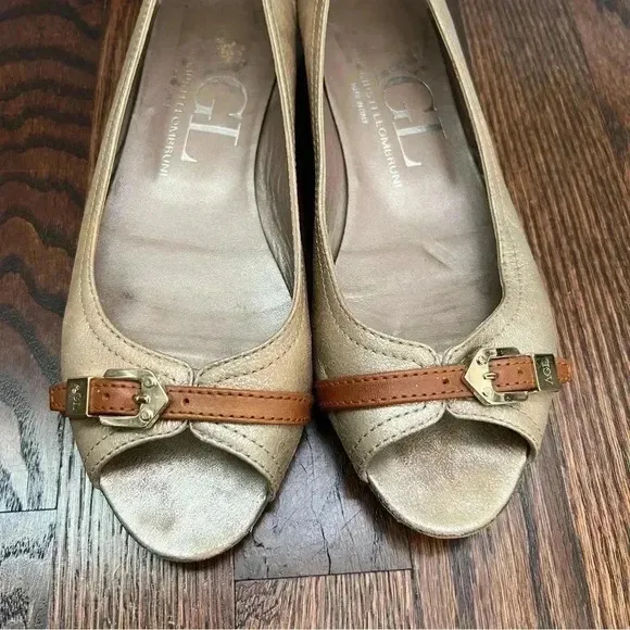 AGL  ATTILIO GUISTI LEOMBRUNI Tan Shimmer Open Toe Leather Ballet Flats 37.5/7.5