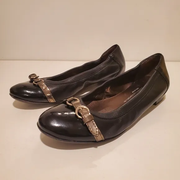 AGL Leather Flats Women's Size 6.5