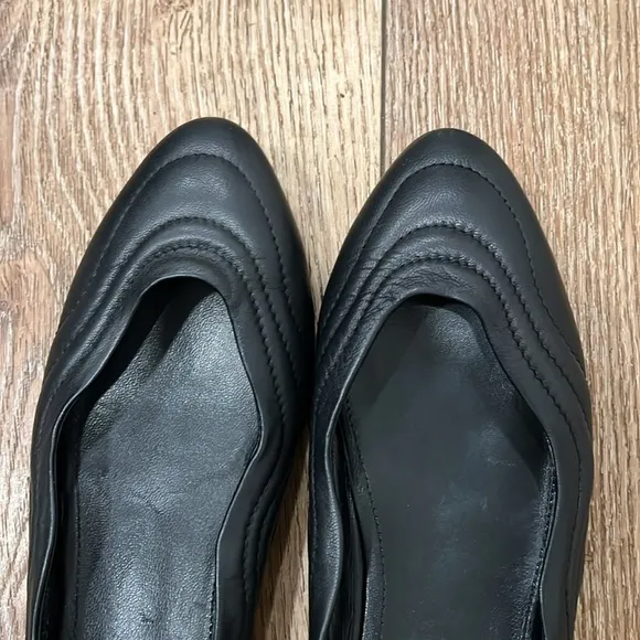 AGL Miledy Black Leather Almond Toe Flats Size 35/5