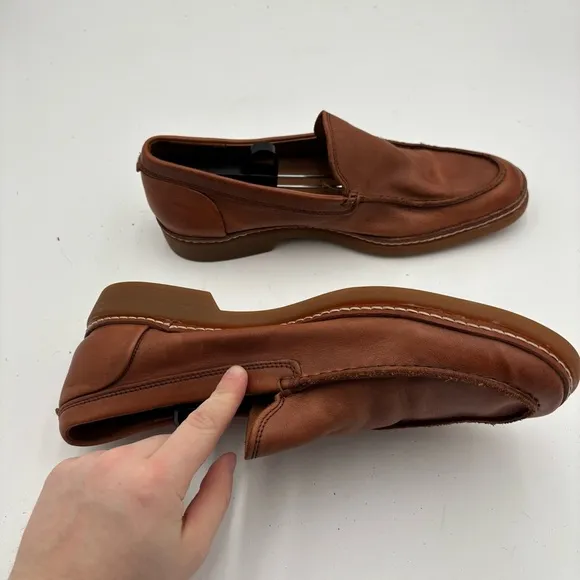 Allen Edmonds Men’s 9.5 Brown Leather Wilder Venetian Loafers