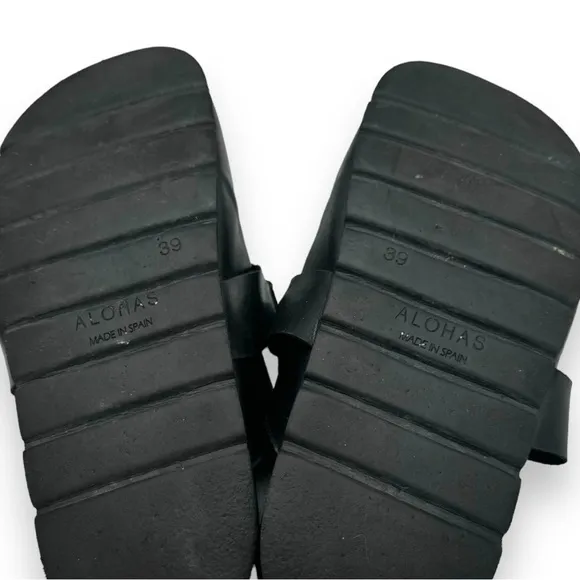 Alohas Fireplace Chain Leather Clogs Flats, Black, Size 39 EUR/8.5 US