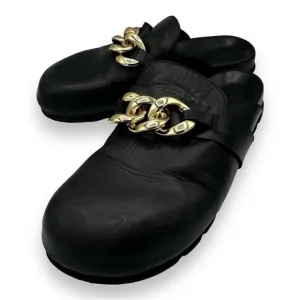 Alohas Fireplace Chain Leather Clogs Flats, Black, Size 39 EUR/8.5 US