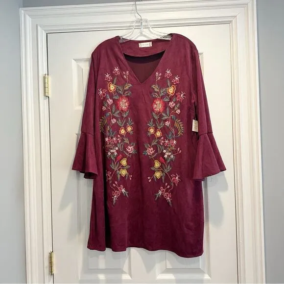 Altar'd State Floral Embroidered Dress Red MEDIUM NWT Boho Bohemian Bell Sleeve