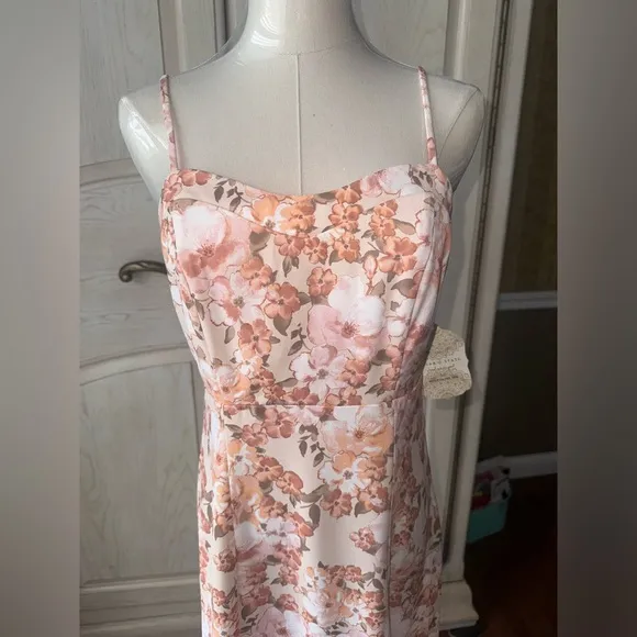 Altar’d State Nancy Floral Midi Dress Natural Small NWT
