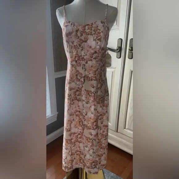 Altar’d State Nancy Floral Midi Dress Natural Small NWT