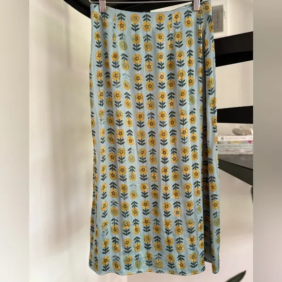 Analise Printed Midi Skirt NWOT robins egg combo
