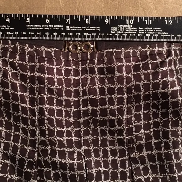 ANN TAYLOR 100% SILK SKIRT, Pleated, Brown Geometric Print, “Mock” Belt, Size 10