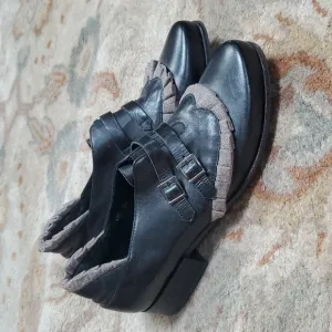 Antelope wool ruffle 2 buckle loafers