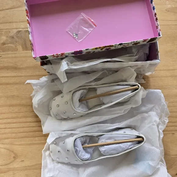 Anthropologie Jeffrey Campbell White Sheer Gem Flats