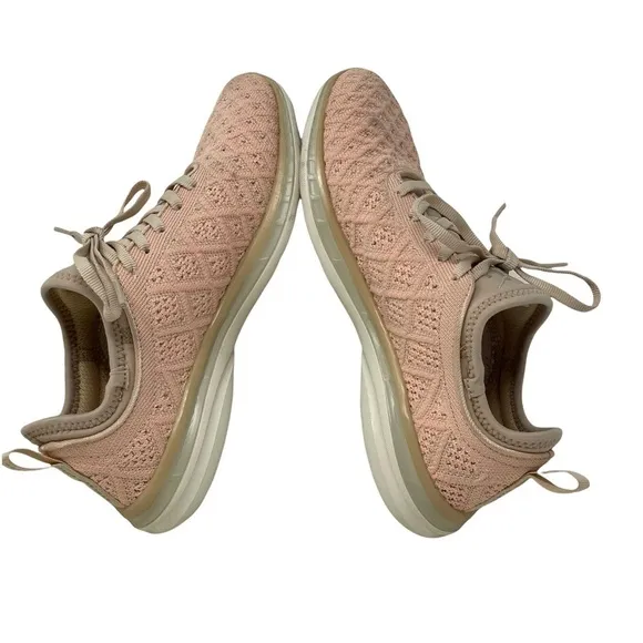 APL Techloom Phantom Blush Cream Lightweight Sneakers Size 6