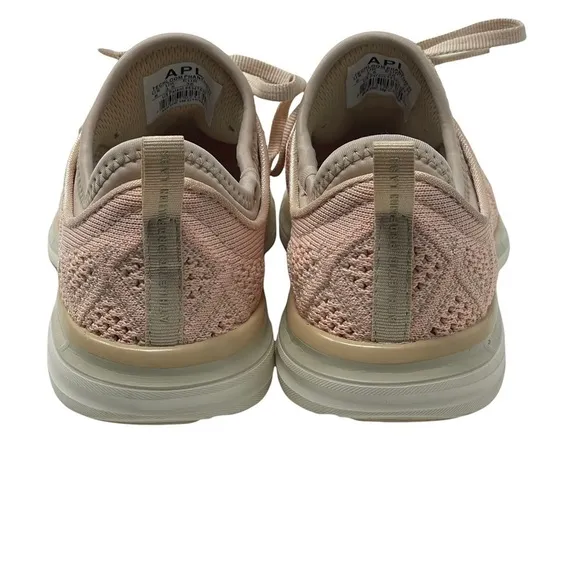 APL Techloom Phantom Blush Cream Lightweight Sneakers Size 6