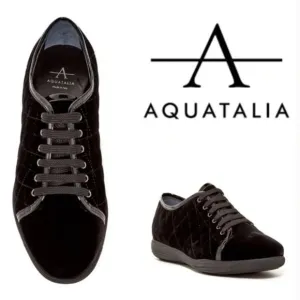 Aquatalia Glenda Velvet Quilted Sneakers size 9 Italy Neutral Minimalist Classic