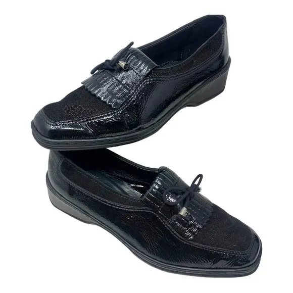 ARA Rachel Black Crinkled Patent Leather Kiltie‎ Fringe Bow Loafers