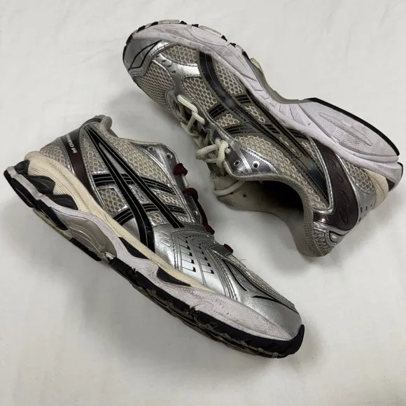 Asics Gel Kayano 14 Running Shoes Athletic Sneakers Men’s 9.5 Leather Mesh Brown