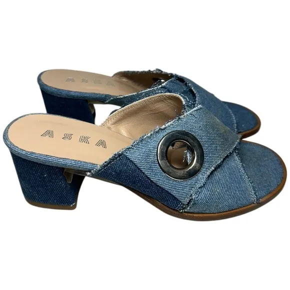 ASKA Women’s Size 38.5 8 Multi Denim Jeans Blue Metallic Rivet Accented Mules