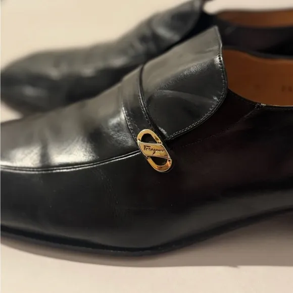 Authentic Salvatore Ferragamo Men's Black Calf Leather Loafers US 9