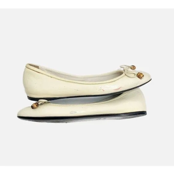 Authentic GUCCI Cream Ivory Patent Leather Bamboo Tassel Bow Ballet Flats 35.5 G