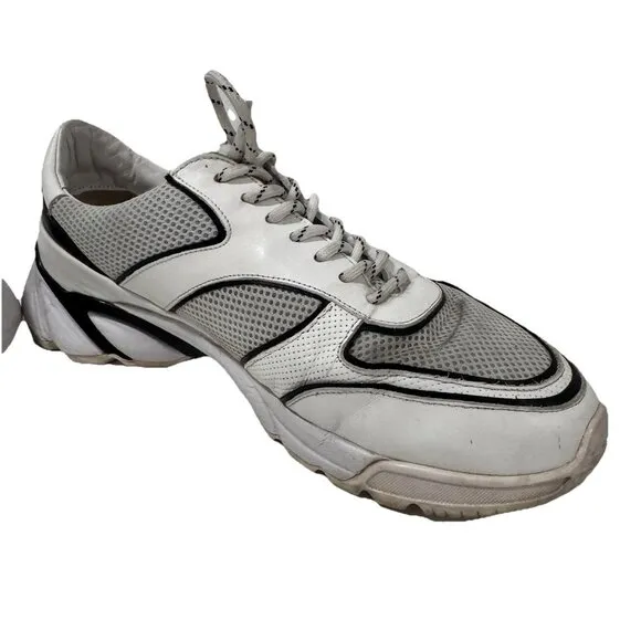AXEL ARIGATO TECH RUNNERS Size 10 White Black