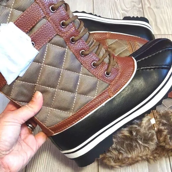 (B-1329) Womens Duck Snow Boots Fuzzy Fur Warm Waterproof Size 5