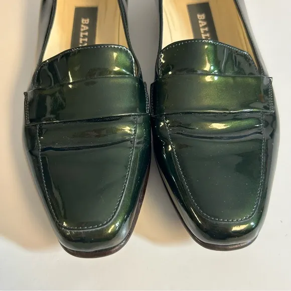 Bally Addie Green Patent Leather Loafers Size 5