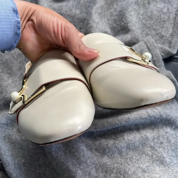 Bally Janelle Loafers Leather Almond Toe Faux Pearl EU Size 38 US Size 7