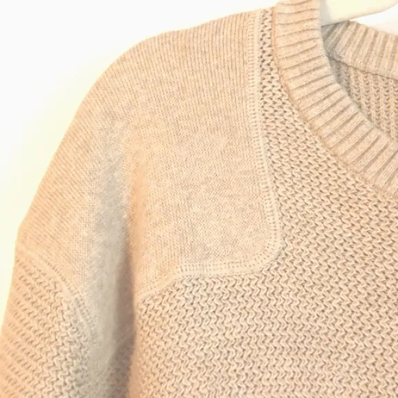Banana Republic Men's &quot;Taupe/Beige&quot; Crewneck Sweater in Size XXL (NWT)