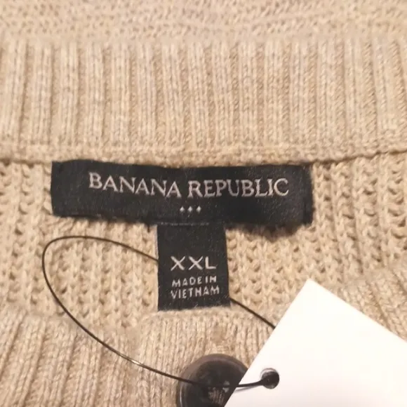 Banana Republic Men's &quot;Taupe/Beige&quot; Crewneck Sweater in Size XXL (NWT)
