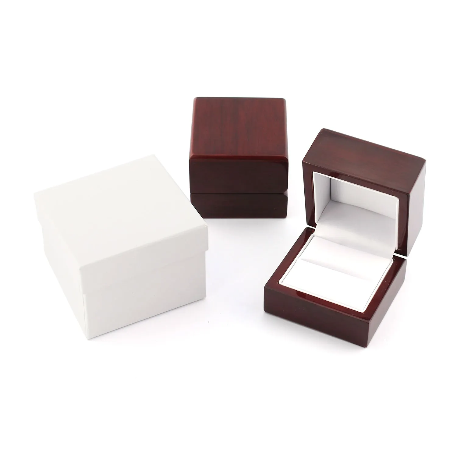 Benchmark 14K Yellow Gold 7mm Ergonomic Comfort-Fit Satin Finish with High Polish Edge Design Band Ring