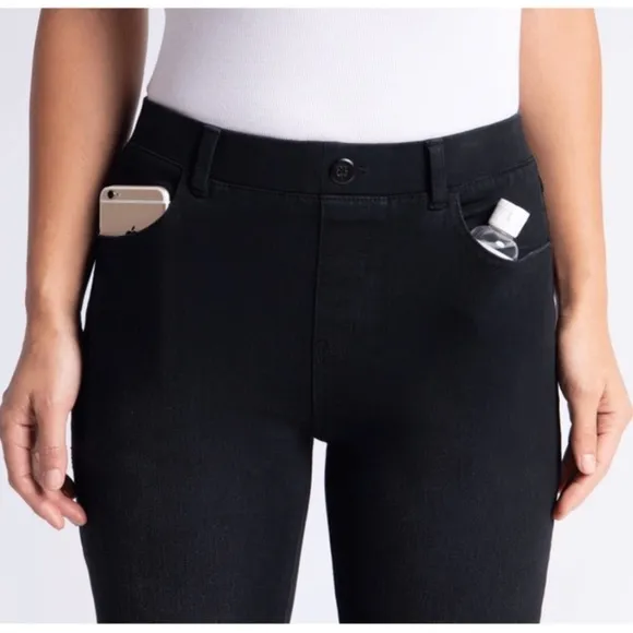 Betabrand Boot-Cut 4-Pocket Yoga Denim Jean in Washed Black