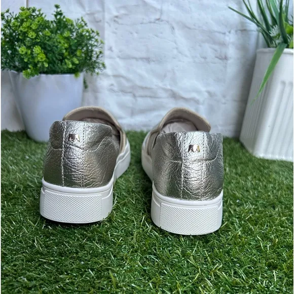 Birdies The Swift Slip-on leather sneakers metallic gold women' size 7