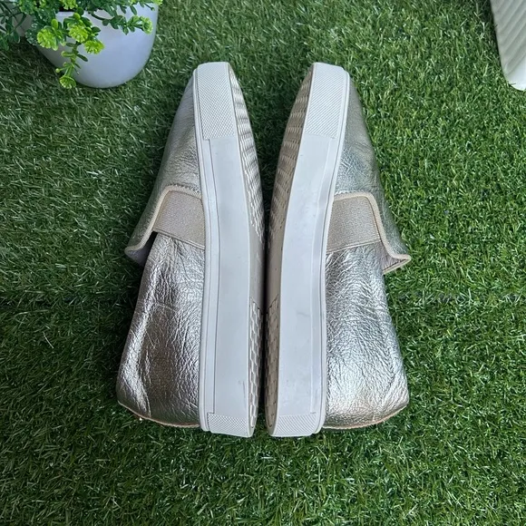 Birdies The Swift Slip-on leather sneakers metallic gold women' size 7