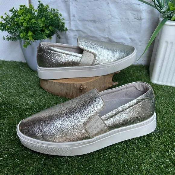 Birdies The Swift Slip-on leather sneakers metallic gold women' size 7