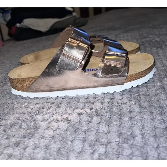 BIRKENSTOCK Arizona Flats Metallic Copper White Everyday Slides Size 38/7